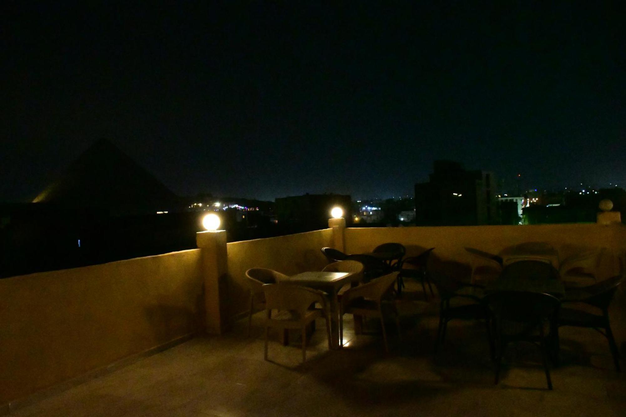 Kafret el-Gabal Grand Golden Pyramids View Hotel מראה חיצוני תמונה
