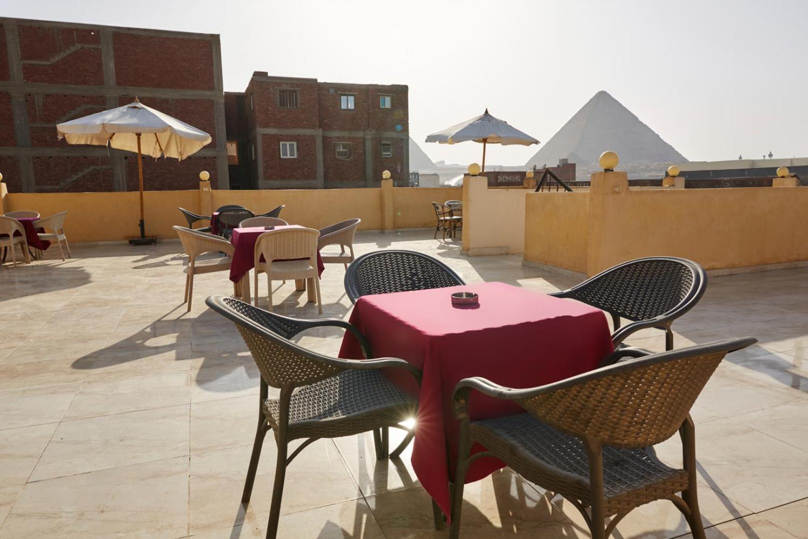 Kafret el-Gabal Grand Golden Pyramids View Hotel מראה חיצוני תמונה