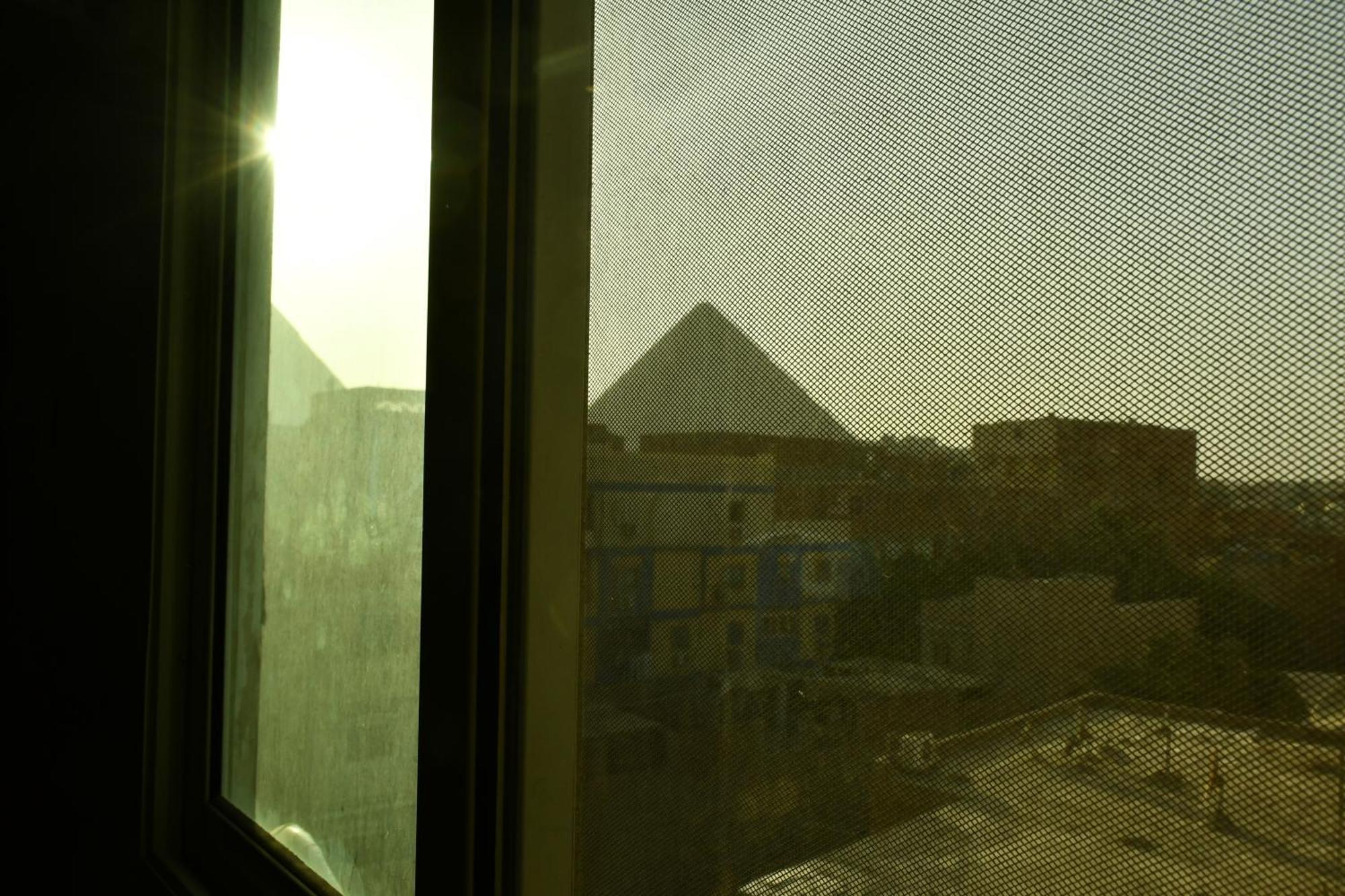 Kafret el-Gabal Grand Golden Pyramids View Hotel מראה חיצוני תמונה
