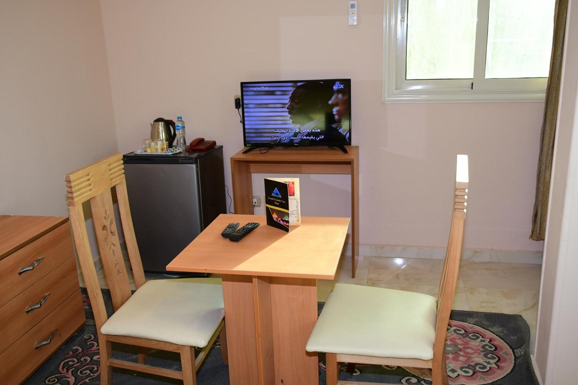 Kafret el-Gabal Grand Golden Pyramids View Hotel מראה חיצוני תמונה